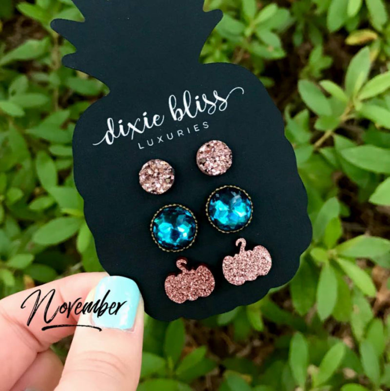 November - Dixie Bliss - Trio Stud Earring Set