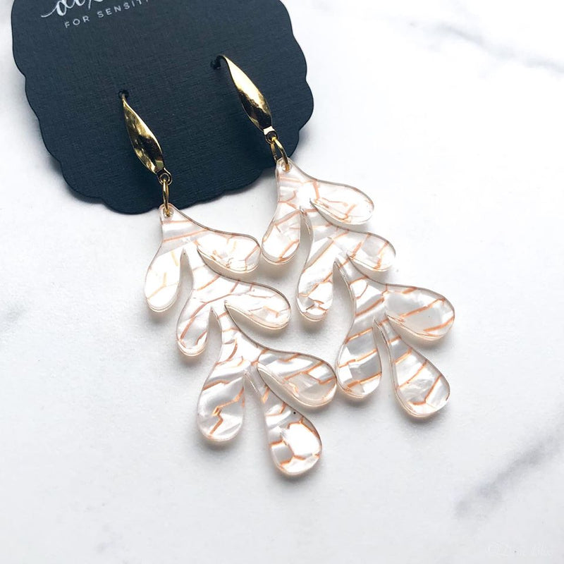 Fiji in Pearl - Dixie Bliss - Dangle Earrings