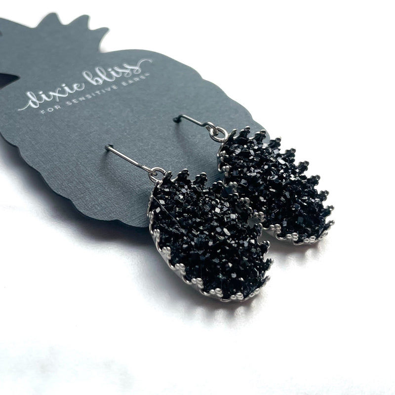 Charming in Black - Dixie Bliss - Dangle Earrings